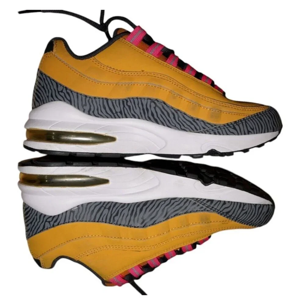 2013 Nike Air Max 95 Gold/Pink/Anthracite Running Shoes! Size 5.5Y